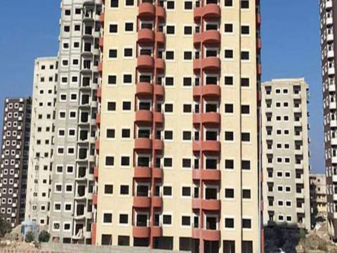العقارات تُجمد أموال السوريين وتكلفة بناء المتر مليون ليرة